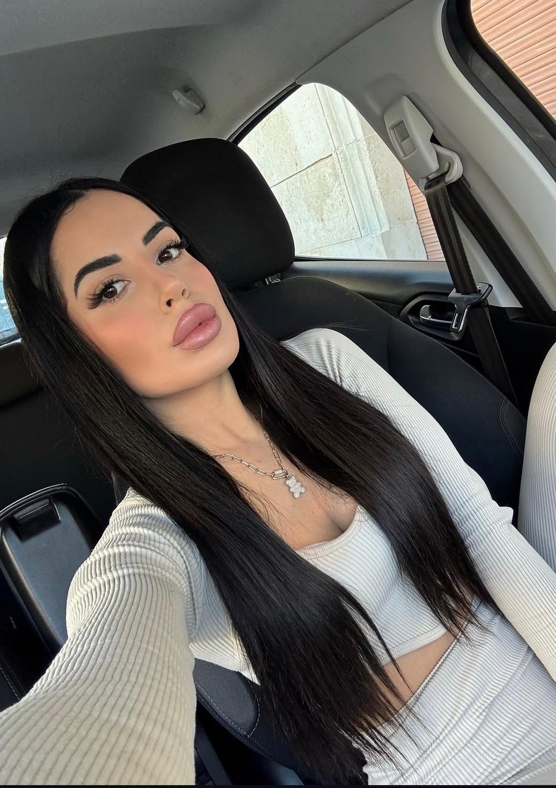 כוסית על בת 27 ספרדיה תיירת – חיפה