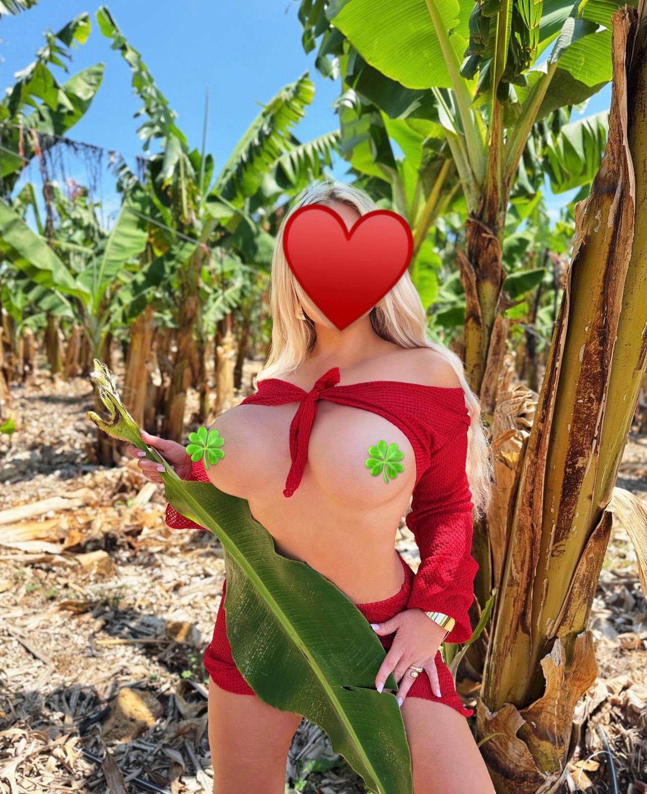 סופיה בחורה מחשמלת-בחיפה
