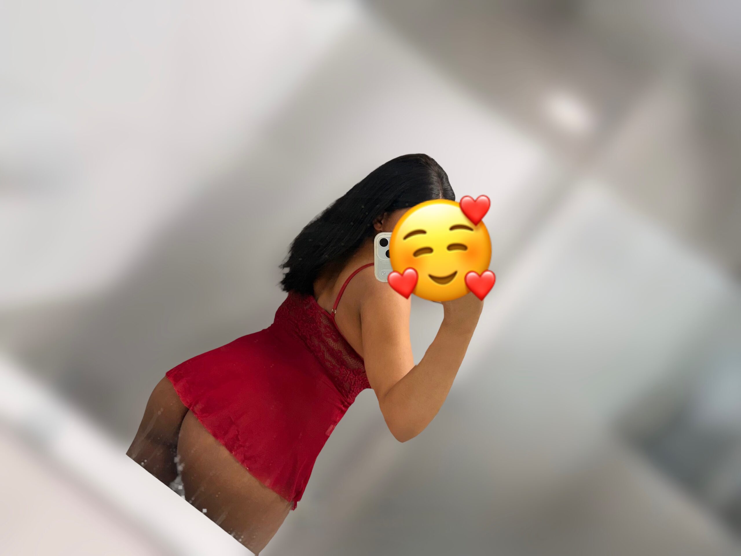 קיילי נתניה אפריקאית 24