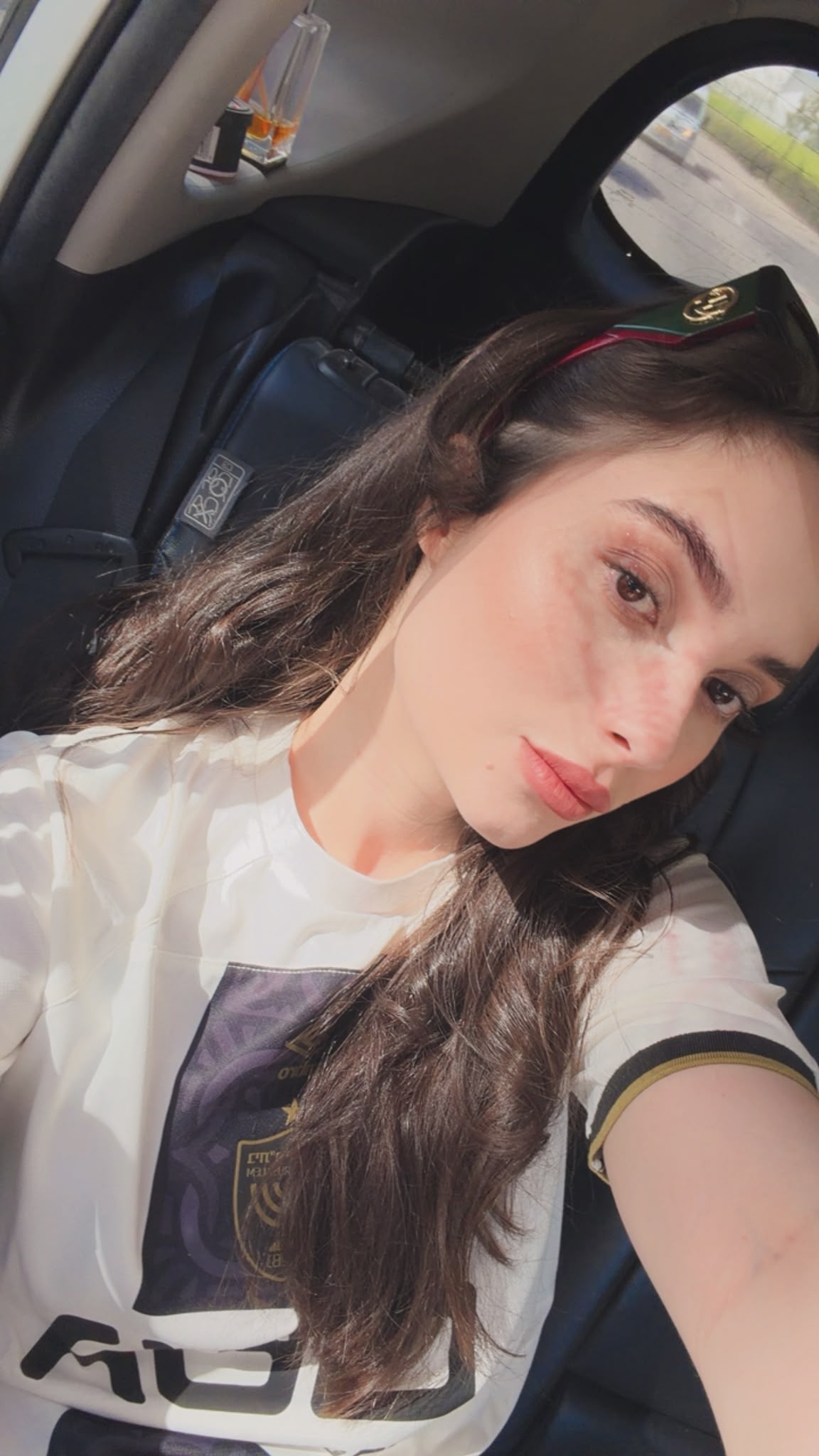 שושנה חדשה – חיפה תיירת ברזילאית בת 20